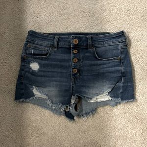 LIKE NEW American eagle Jean shorts!